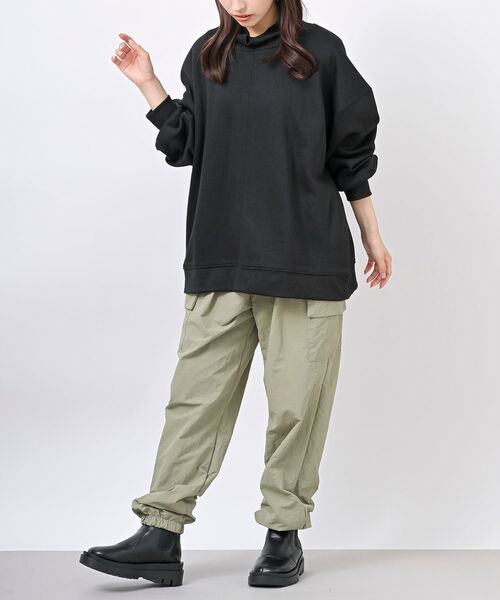 rps（アールピーエス）の「裏起毛ハイネックプルオーバー（スウェット・レディース・ブラック/パープル/アイボリー/モカ/グレー系その他/ライトグレー/ブラック系その他4・M/フリー）」の17枚目の写真