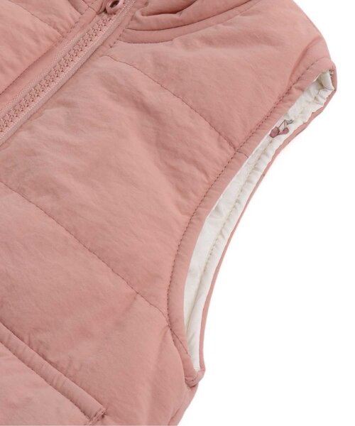 apres les cours（アプレレクール）の「WEB限定 中綿リバーシブルベスト_ウォッシャブル（ベスト・キッズ・ピンク/ベージュ/ラベンダー・90/110/130）」の20枚目の写真