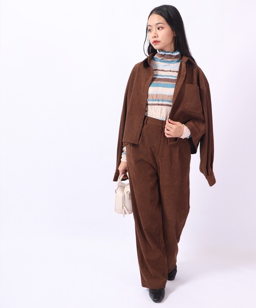 BRODIAEA(ブローディア)の「BRODIAEA シワ加工ニットボーダー ボトルネック(ニット/セーター・レディース・グリーン/シルバーグレー/ブラック/ベージュ・40)」の16枚目の写真