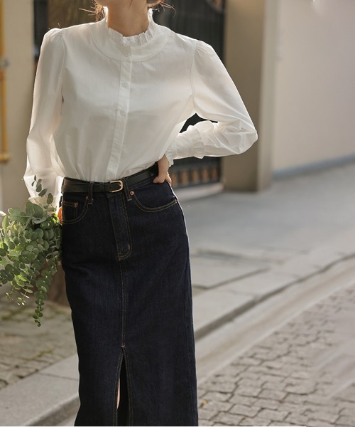 Doux Belle(ドゥーベル)の「フリルカラーギャザーブラウス(シャツ/ブラウス・レディース・ホワイト・SMALL/MEDIUM/LARGE/X-LARGE)」の4枚目の写真