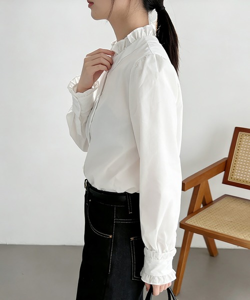 Doux Belle(ドゥーベル)の「フリルカラーギャザーブラウス(シャツ/ブラウス・レディース・ホワイト・SMALL/MEDIUM/LARGE/X-LARGE)」の19枚目の写真