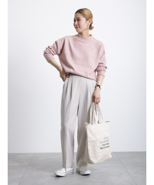 Samansa Mos2 blue(サマンサモスモスブルー)の「もちもちニットプルオーバー(ニット/セーター・レディース・ベージュ/オフホワイト/サックスブルー/ピンク/ミント・フリ-)」の21枚目の写真