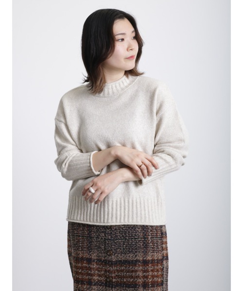 Samansa Mos2 blue(サマンサモスモスブルー)の「もちもちニットプルオーバー(ニット/セーター・レディース・ベージュ/オフホワイト/サックスブルー/ピンク/ミント・フリ-)」の22枚目の写真