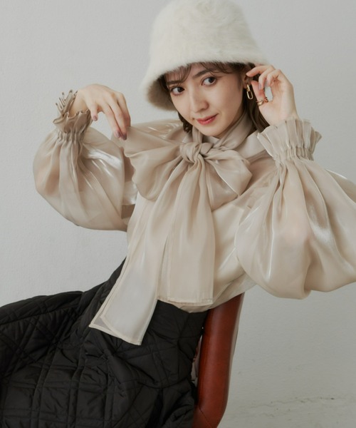 VIOLETTA(ヴィオレッタ)の「オーガンジーリボンブラウス(シャツ/ブラウス・レディース・アイボリー/ライトグレー・FREE)」の15枚目の写真