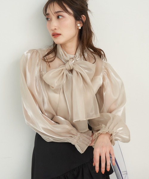 VIOLETTA(ヴィオレッタ)の「オーガンジーリボンブラウス(シャツ/ブラウス・レディース・アイボリー/ライトグレー・FREE)」の5枚目の写真