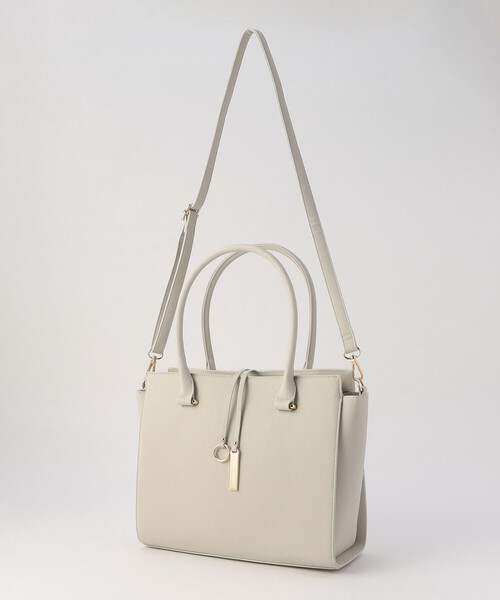 MONO　COMME CA（モノコムサ）の「ロゴプレート　2wayトートバッグ（トートバッグ・レディース・ブラック/グレイッシュベージュ/ライトグレー・FREE）」の17枚目の写真
