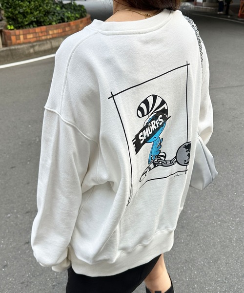 GeeRA（ジーラ）の「【スマーフ】コラボプリントスウェット（スウェット・レディース・ホワイト/ホワイト系その他/ブラック/ブラック系その他・MEDIUM/LARGE/X-LARGE）」の5枚目の写真