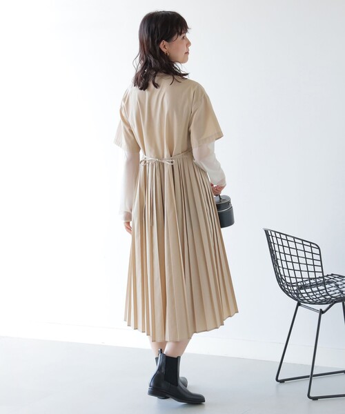 Ray BEAMS（レイビームス）の「Ray BEAMS / タック ヨーク プリーツ ワンピース（ワンピース・レディース・ブラック/ライトブルー/ベージュ・ONE SIZE）」の15枚目の写真