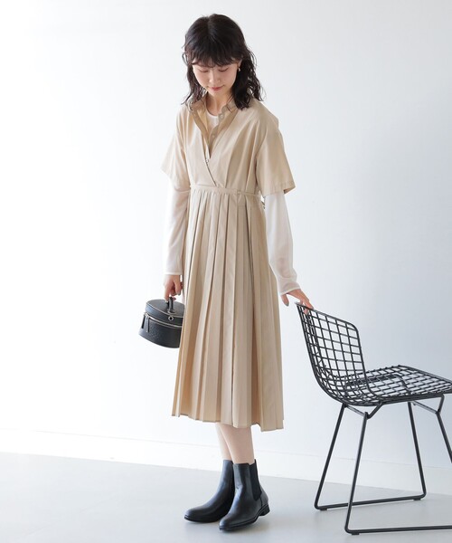 Ray BEAMS（レイビームス）の「Ray BEAMS / タック ヨーク プリーツ ワンピース（ワンピース・レディース・ブラック/ライトブルー/ベージュ・ONE SIZE）」の17枚目の写真