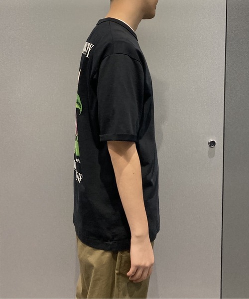 SCOTCH&SODA(スコッチアンドソーダ)の「フローラル オーガニックTシャツ【169880】(Tシャツ/カットソー・メンズ・ブラック・MEDIUM/SMALL)」の8枚目の写真
