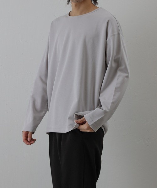 COLONY 2139（コロニートゥーワンスリーナイン）の「エンザイムダンボールラウンドヘム長袖Tシャツ（Tシャツ/カットソー・メンズ・ライトグレー/オフホワイト/ブラック・MEDIUM/LARGE）」の11枚目の写真