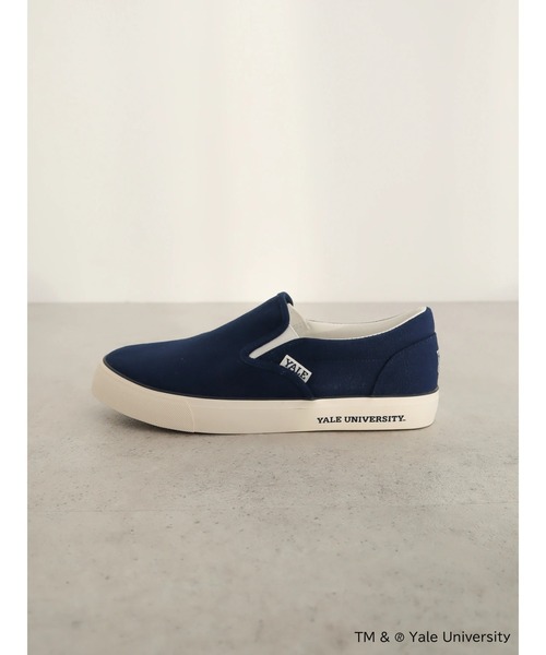 AMERICAN HOLIC（アメリカンホリック）の「TM&(R) Yale Universityスリッポン（スリッポン・レディース・オフホワイト/ネイビー・S/L/M）」の15枚目の写真