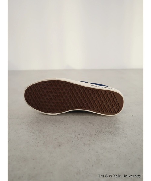 AMERICAN HOLIC（アメリカンホリック）の「TM&(R) Yale Universityスリッポン（スリッポン・レディース・オフホワイト/ネイビー・S/L/M）」の18枚目の写真