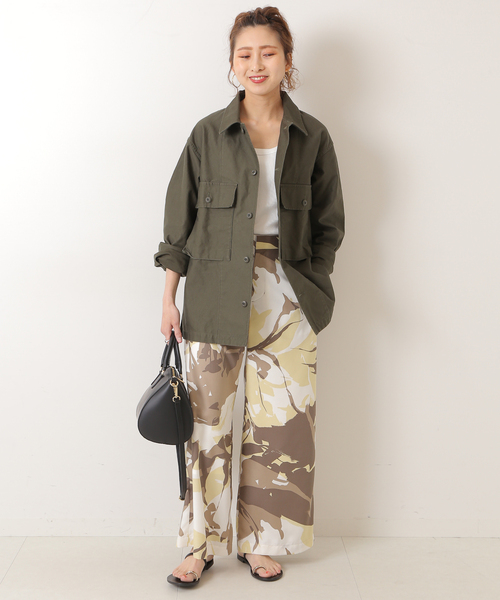 Spick & Span(スピックアンドスパン)の「レイヤーグラフィックワイドパンツ(その他パンツ・レディース・ブラック/イエロー・36/38)」の14枚目の写真