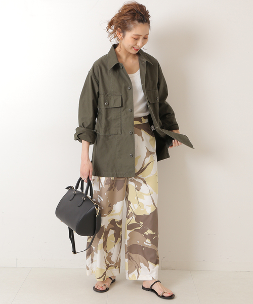 Spick & Span(スピックアンドスパン)の「レイヤーグラフィックワイドパンツ(その他パンツ・レディース・ブラック/イエロー・36/38)」の16枚目の写真