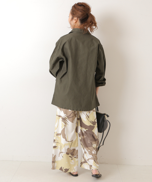 Spick & Span(スピックアンドスパン)の「レイヤーグラフィックワイドパンツ(その他パンツ・レディース・ブラック/イエロー・36/38)」の6枚目の写真