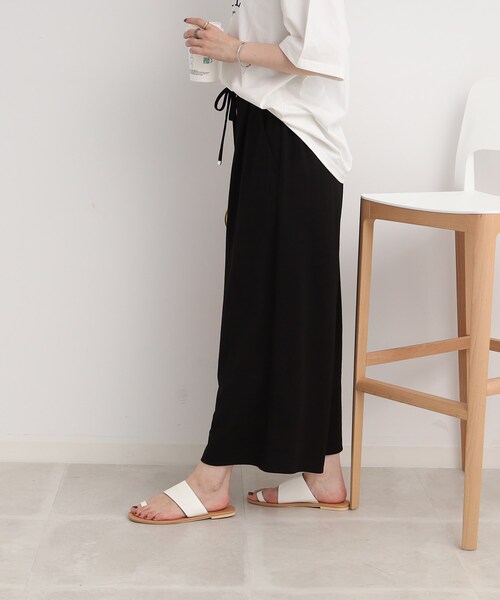 DRESKIP(ドレスキップ)の「◆【接触冷感】リラクシーに大人の抜け感 イージ-ワイドパンツ(その他パンツ・レディース・ネイビー/グリーン/カーキ/レモンイエロー/ブラック・02/03/04)」の10枚目の写真