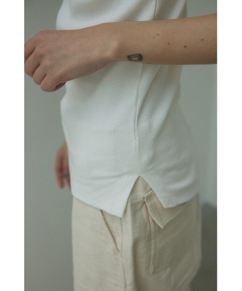 BLACK BY MOUSSY(ブラックバイマウジー)の「standard tanktop(スタンダードタンクトップ)(タンクトップ・レディース・ライトブラウン/オフホワイト/ライトブラック・FREE)」の22枚目の写真