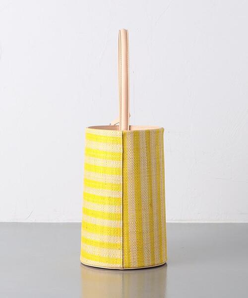 EleSac（エルサック）の「＜ELESAC＞PAPIRO バケットバッグ（ハンドバッグ・レディース・ブラック/イエロー・FREE）」の11枚目の写真