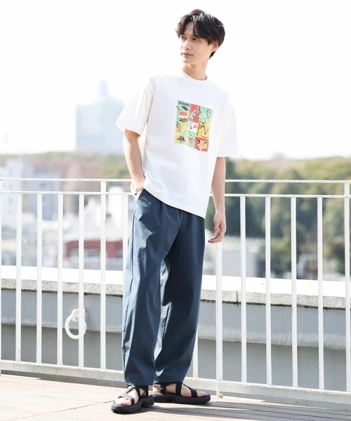 a.v.v(アーヴェヴェ)の「【イラストレーターコラボ】トラベルイラストTシャツ(TRAVELシリーズ)(Tシャツ/カットソー・メンズ・ホワイト/ライトブルー/ブラック・46/48)」の9枚目の写真