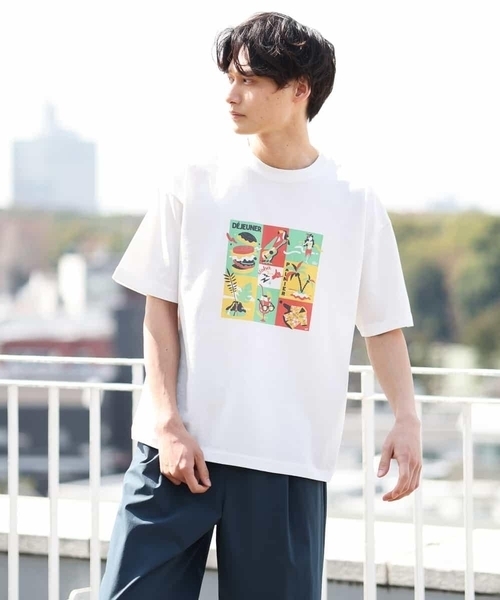 a.v.v(アーヴェヴェ)の「【イラストレーターコラボ】トラベルイラストTシャツ(TRAVELシリーズ)(Tシャツ/カットソー・メンズ・ホワイト/ライトブルー/ブラック・46/48)」の20枚目の写真
