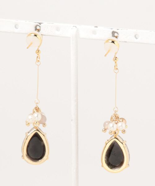 tone(トーン)の「【Riko】パール×ブラックピアス(MA)(ピアス(両耳用)・レディース・ブラック・FREE)」の2枚目の写真