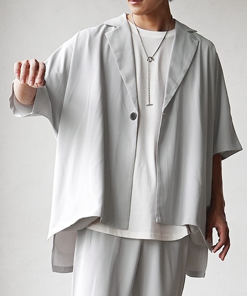 MinoriTY(マイノリティ)の「【MinoriTY】とろみ素材ビッグドルマンテーラードジャケット メンズ 無地 半袖 秋服 夏服 【セットアップ対応】(テーラードジャケット・メンズ・ライトグレー/グリーン/ブラック/グレー・M/L/S)」の12枚目の写真