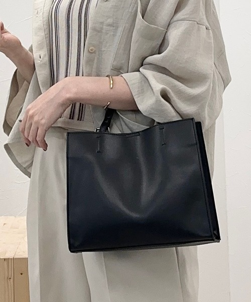 LEPSIM(レプシィム)の「フェイクレザー3WAYバッグ 960960(ショルダーバッグ・レディース・グレイッシュベージュ/ライトブラウン/ブラック/アイボリー・ONE SIZE)」の16枚目の写真