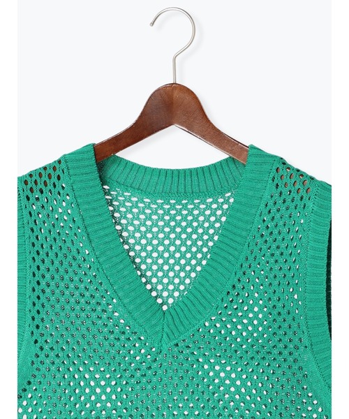 Te chichi TERRASSE（テチチテラス）の「メッシュVネックベスト（ニット/セーター・レディース・ブラック/オフホワイト/グリーン・F）」の6枚目の写真