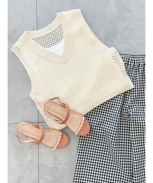 Te chichi TERRASSE（テチチテラス）の「メッシュVネックベスト（ニット/セーター・レディース・ブラック/オフホワイト/グリーン・F）」の19枚目の写真