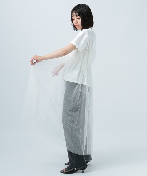 BAYFLOW(ベイフロー)の「チュールキャミワンピース(ワンピース・レディース・オフホワイト/ブラック・FREE)」の21枚目の写真