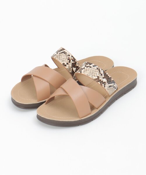 ikka(イッカ)の「軽量クロスベルトサンダル(サンダル・レディース・ベージュ/ブラック/オフホワイト・M/L)」の21枚目の写真