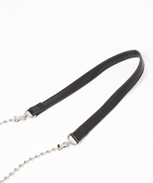 LAKOLE（ラコレ）の「パデットチェーンショルダー / 963002（ショルダーバッグ・レディース・ブラック/オフホワイト/シルバー/ボルドー/アイボリー/イエロー・FREE）」の19枚目の写真