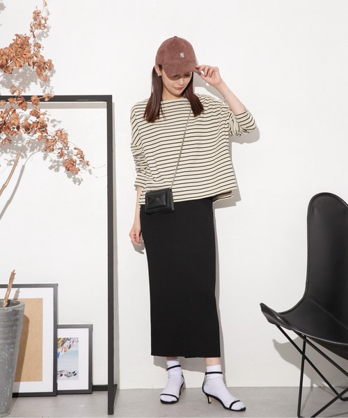 NANO universe(ナノユニバース)の「WEB限定 ボーダーワイドドロップトップス(Tシャツ/カットソー・レディース・ベージュ/ブラック/オフホワイト/ベージュ系その他/グレー系その他4・FREE)」の12枚目の写真