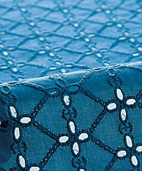 BELLUNA(ベルーナ)の「レース切替デザインシャツジャケット(スーツジャケット・レディース・アイボリー/ブルー/ブラック・X-LARGE/LARGE/MEDIUM)」の7枚目の写真