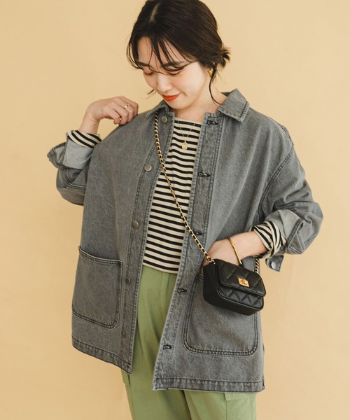 ITEMS URBANRESEARCH（アイテムズ アーバンリサーチ）の「デニムオーバージャケット（デニムジャケット・レディース・ブラック/ブルー・FREE）」の3枚目の写真