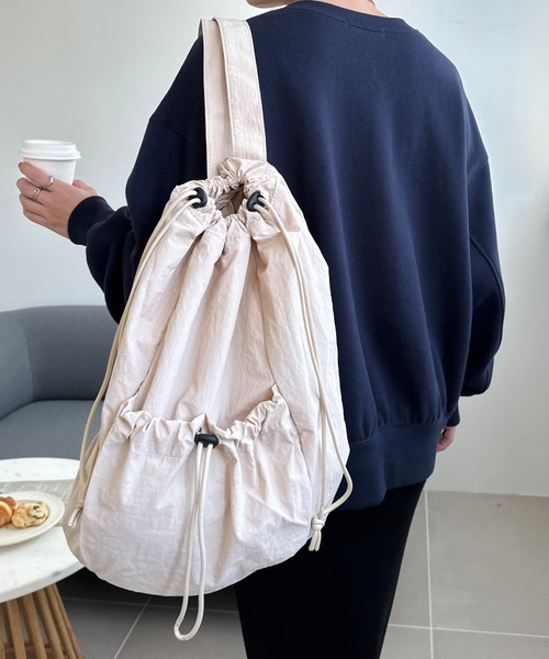 DISCOAT（ディスコート）の「【軽量・大容量/WEB限定】ワッシャードロストバックパック（バックパック/リュック・レディース・ブラック/カーキ/ベージュ・FREE）」の4枚目の写真