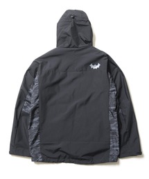 Back Channel（バックチャンネル）の「MOUNTAIN PARKA（マウンテン