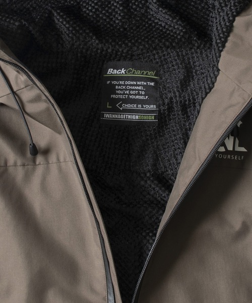 Back Channel（バックチャンネル）の「MOUNTAIN PARKA（マウンテンパーカー・メンズ・ブラック/カーキ・MEDIUM/X-LARGE/LARGE）」の7枚目の写真