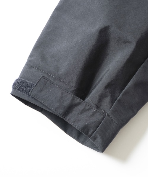 Back Channel（バックチャンネル）の「MOUNTAIN PARKA（マウンテンパーカー・メンズ・ブラック/カーキ・MEDIUM/X-LARGE/LARGE）」の18枚目の写真