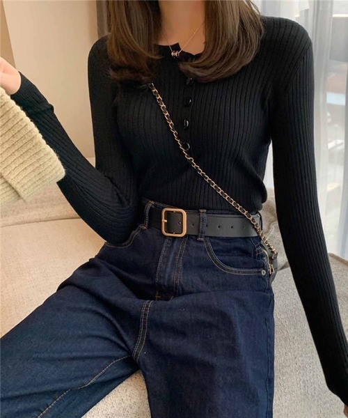 NANEA（ナネア）の「リブニットトップス　ラウンドヘンリーネック（ニット/セーター・レディース・ホワイト/ピンク/グリーン/グレー/ブルー/ブラック/アイボリー/サックスブルー/ベージュ/イエロー/レッド/パープル・MEDIUM）」の18枚目の写真