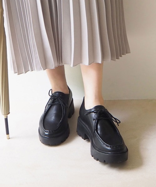 enchanted(エンチャンテッド)の「晴雨兼用プラットフォームチロリアンシューズ(ドレスシューズ・レディース・ブラック・24/23.5/22.5/23/24.5)」の13枚目の写真