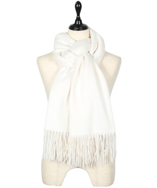 12Twelve Agenda(トゥエルブ アジェンダ)の「カシミアタッチ薄手大判ストール(マフラー・レディース・ベージュ/イエロー/サックスブルー/オフホワイト/フューシャピンク・FREE)」の3枚目の写真