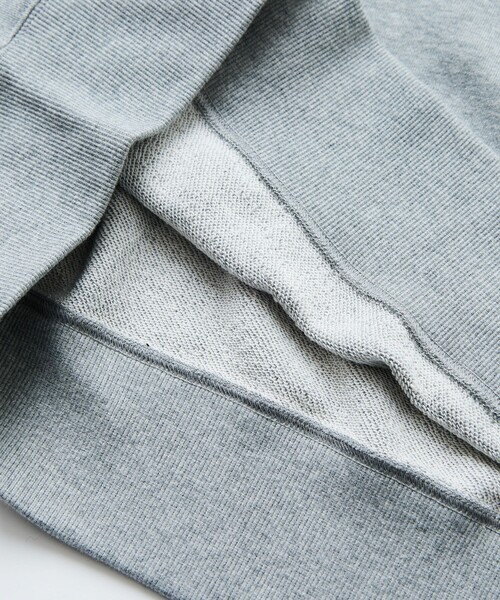 Firsthand（ファーストハンド）の「Firsthand/ファーストハンド Firsthand CREWNECK LOGO SWEAT / ロゴ刺繍 クルーネックスウェット（スウェット・メンズ・グレー/ネイビー/ブラック・M/L）」の8枚目の写真