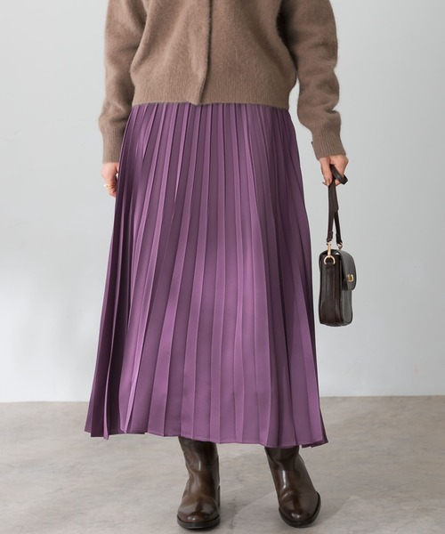 URBAN RESEARCH ROSSO WOMEN（アーバンリサーチ　ロッソ）の「サテンプリーツスカート（スカート・レディース・キャメル/ピンク/ネイビー・36/38）」の16枚目の写真