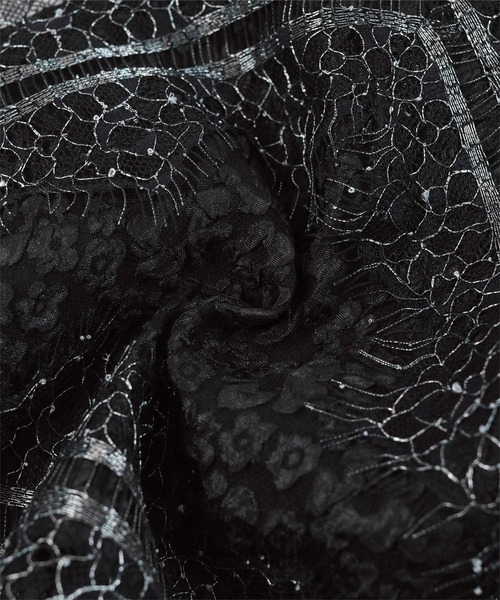 miette(ミエット)の「レーストリムフラワージャガードビスチェ(キャミソール・レディース・アイボリー/ブラック・FREE)」の3枚目の写真