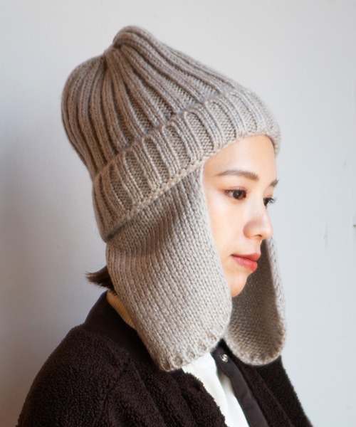 14+（イチヨンプラス）の「耳当て付リブニット帽（ニットキャップ/ビーニー・レディース・グレー/アイボリー/ブラック/ブラウン・FREE）」の4枚目の写真