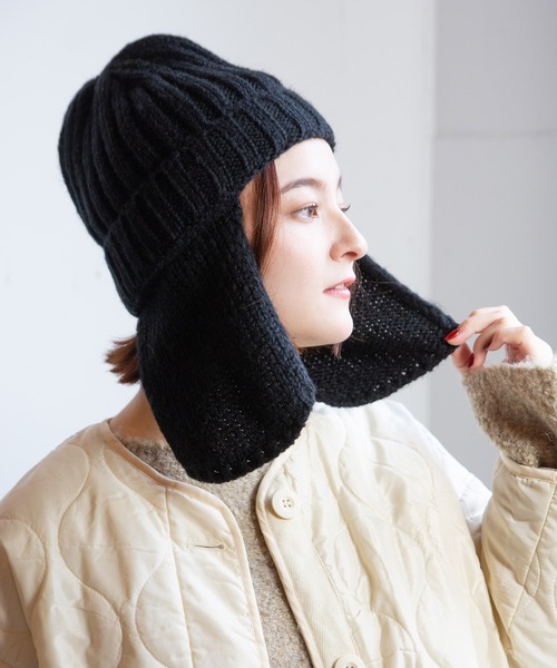 14+（イチヨンプラス）の「耳当て付リブニット帽（ニットキャップ/ビーニー・レディース・グレー/アイボリー/ブラック/ブラウン・FREE）」の3枚目の写真