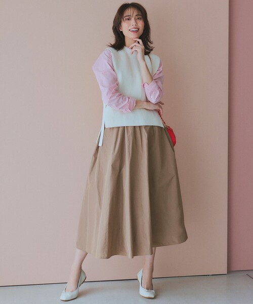 23区 S（ニジュウサンクチイサイサイズ）の「【洗える】ルミエールタフタ フレアスカート（スカート・レディース・ブラウン系/ベージュ系/ブラック系/ダークグリーン系・32/34/30）」の17枚目の写真