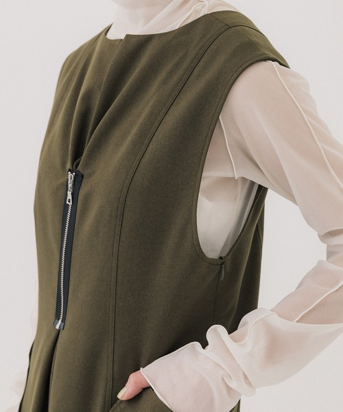 PUBLIC TOKYO（パブリックトウキョウ）の「フロントジップジャンスカ